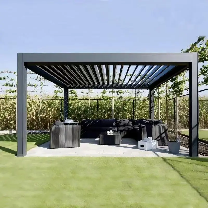 Manuel Geri Çekilebilir Gazebo